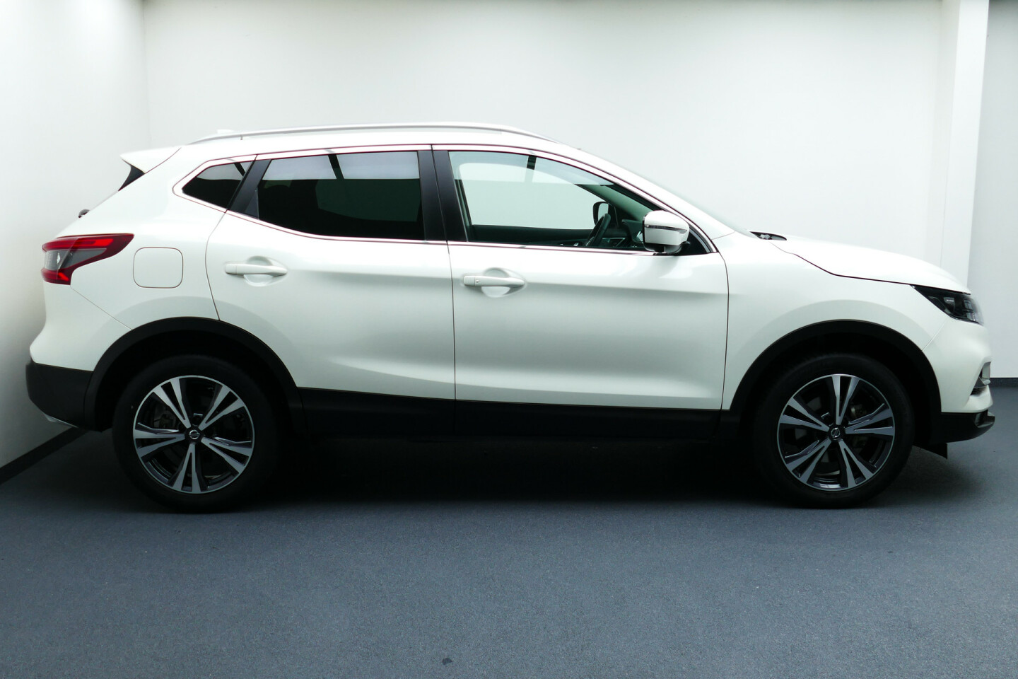 Nissan-QASHQAI-9