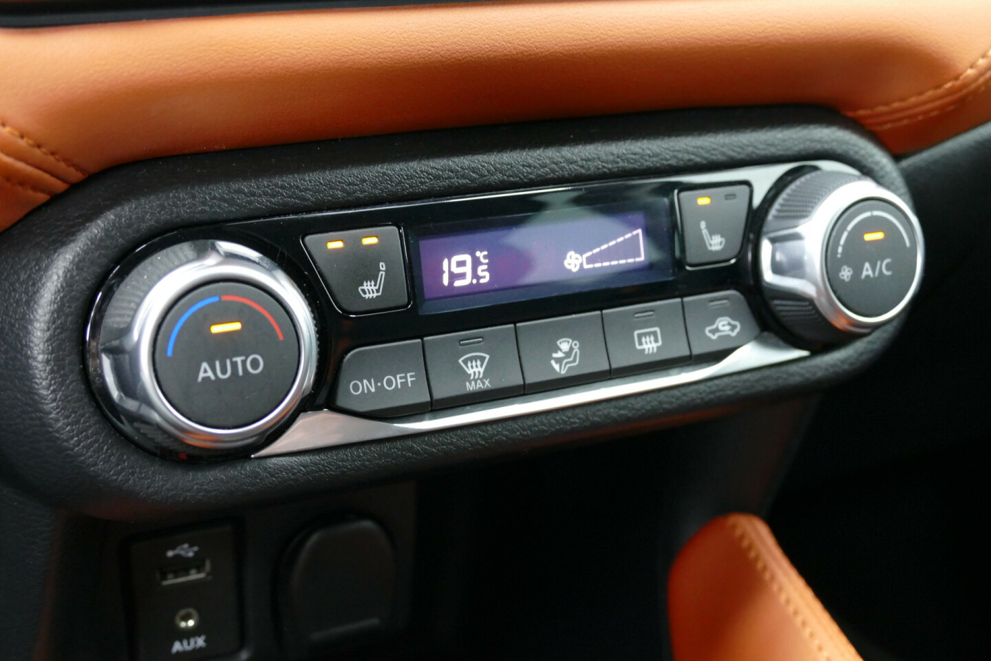 Nissan-Micra-16